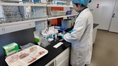  由专人担任拆卸